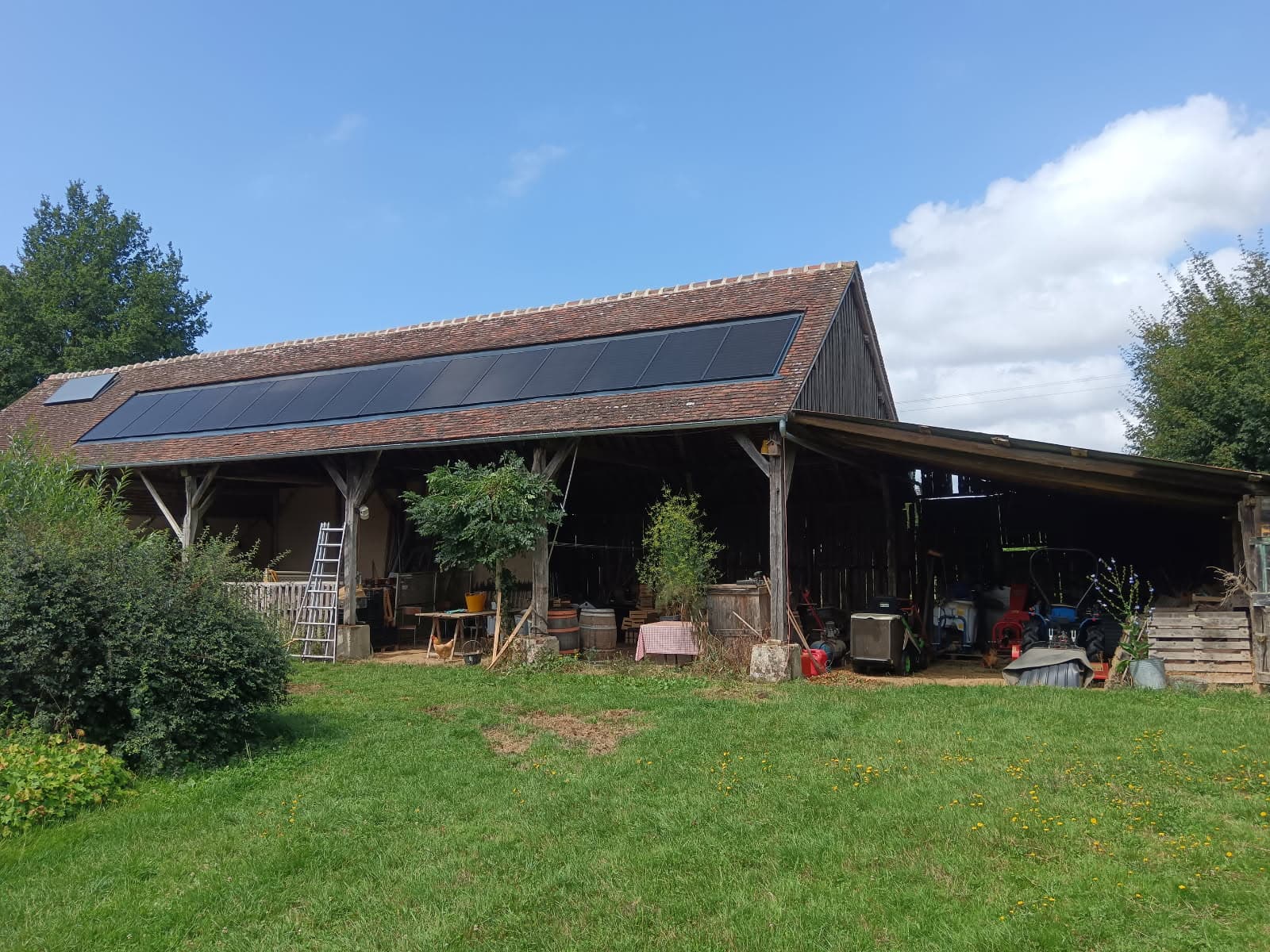 centrale photovoltaïque de 14 panneaux